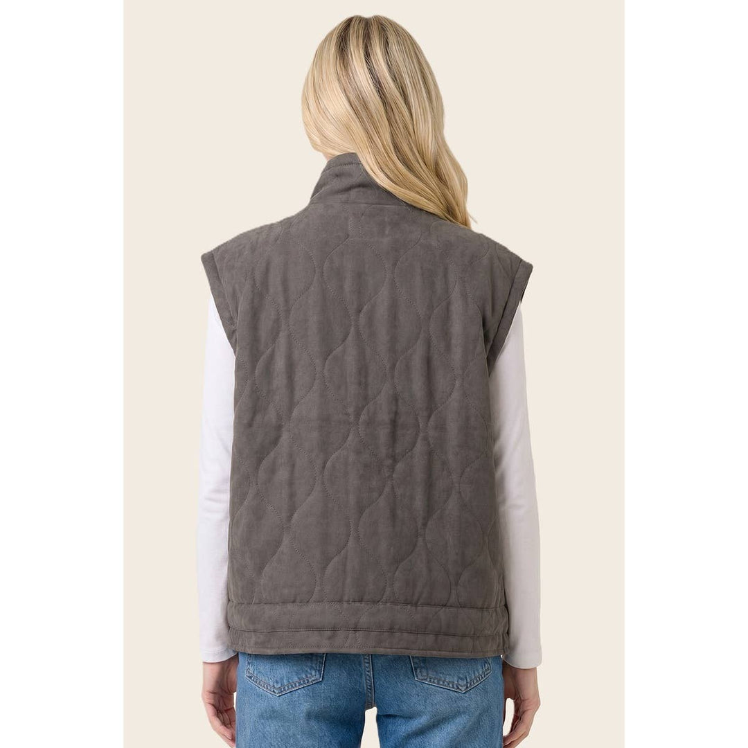 QUILTED OVERSIZED PUFFER VEST