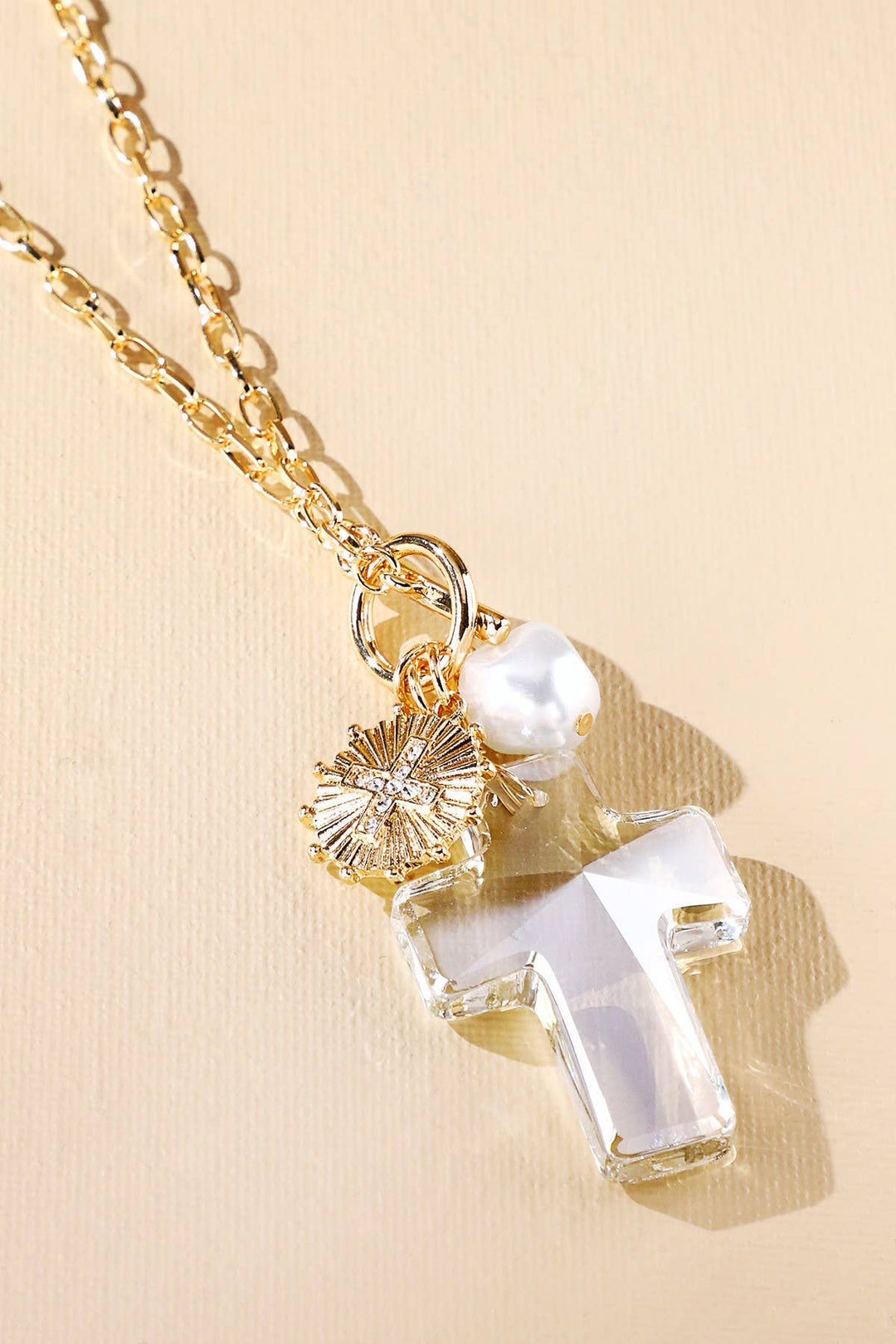 Shell & Pearl Pendant Necklace