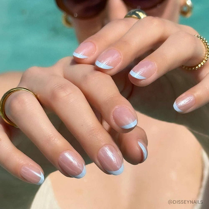 Into Blue Press-On Nails|Short Oval|Light Blue Glazed French