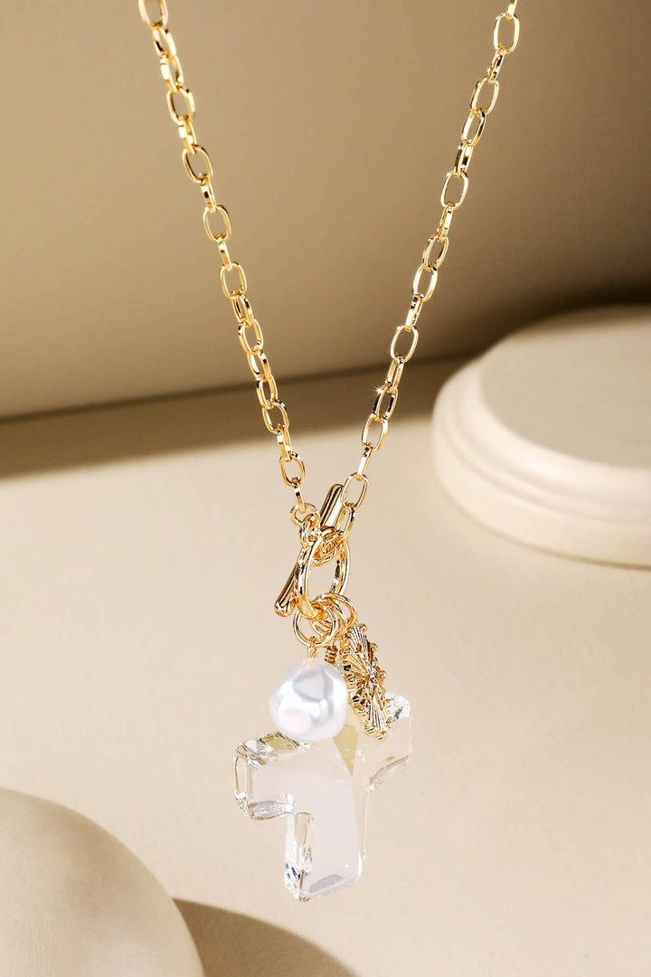 Shell & Pearl Pendant Necklace