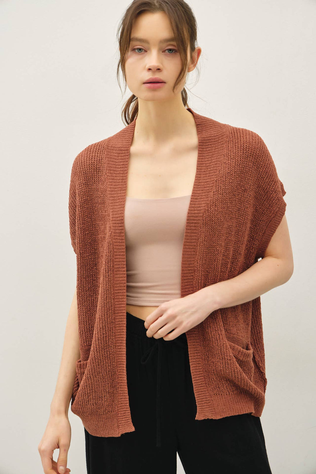 BREEZY SHORT SLEEVED OPEN CARDIGAN