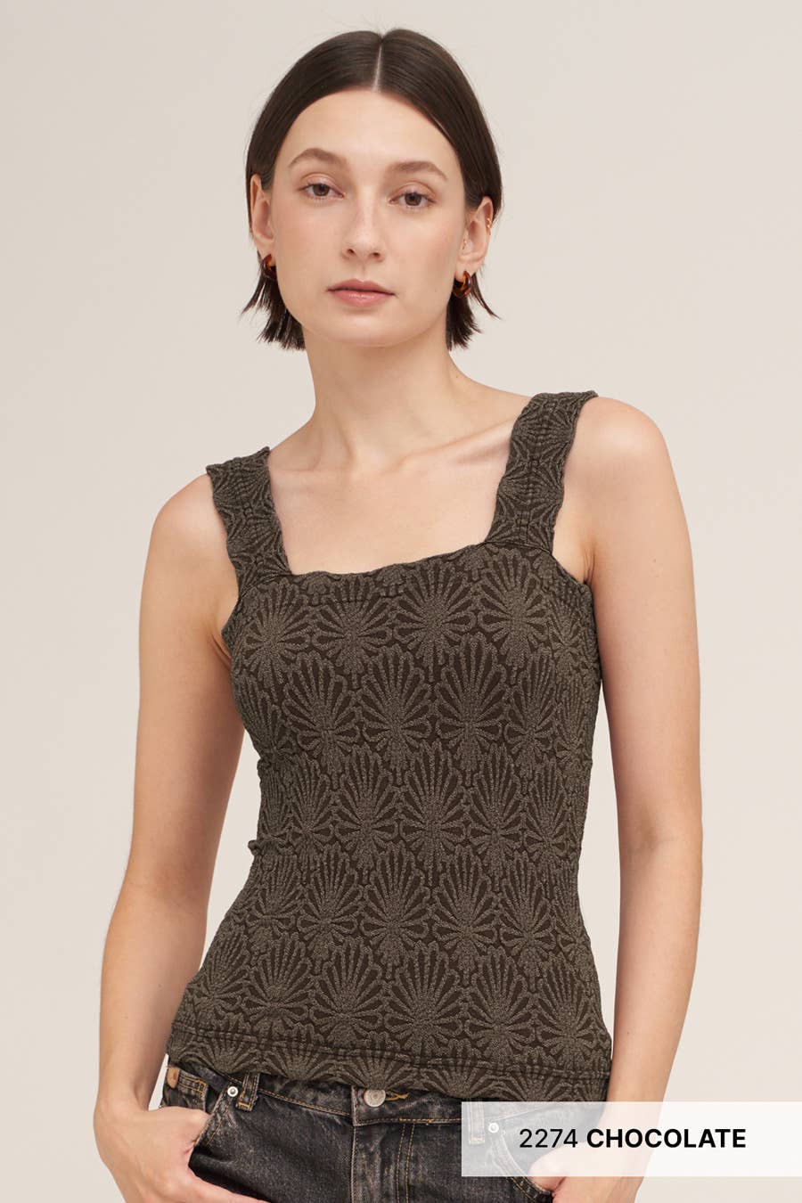 NS8416- Lace Textured Square Top