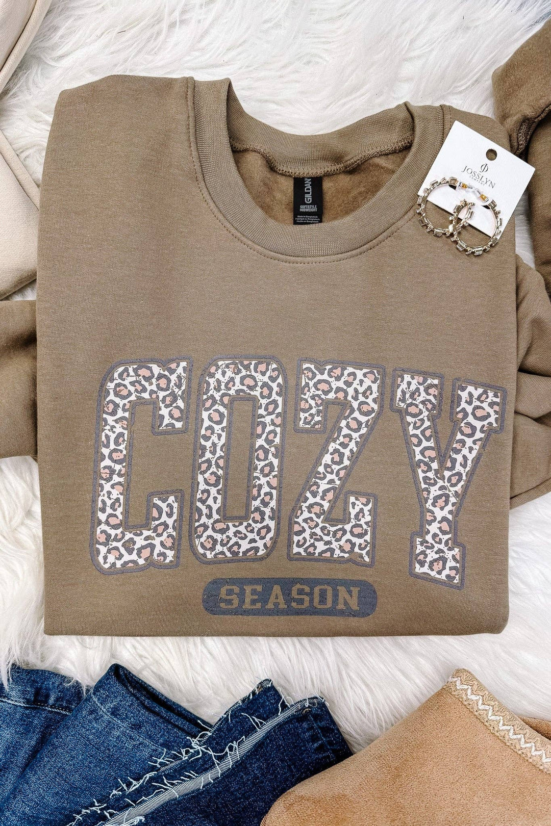 Leopard Cozy Season Graphic Sweatshirt