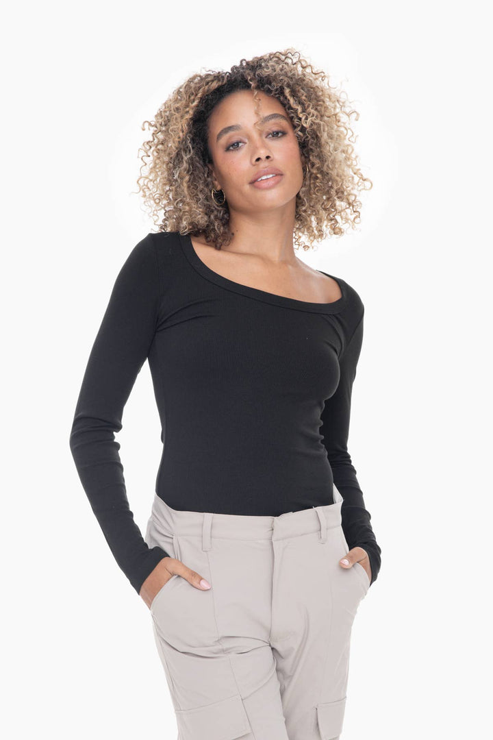 Slim Fit Scoop Neck Long Sleeve Top