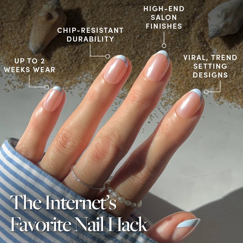 Into Blue Press-On Nails|Short Oval|Light Blue Glazed French