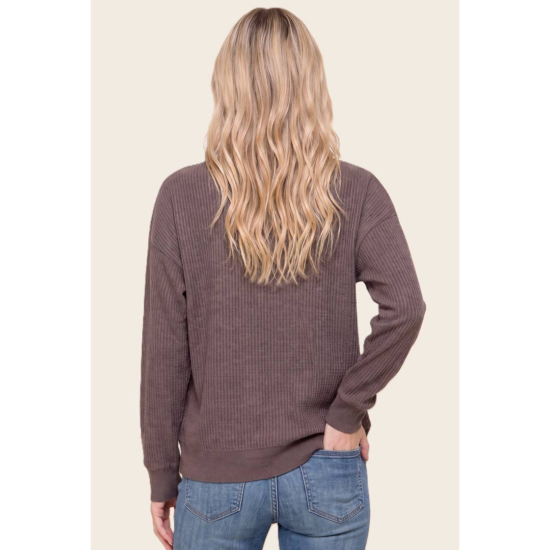 SPLT NECK MINI WAFFLE SWEATER