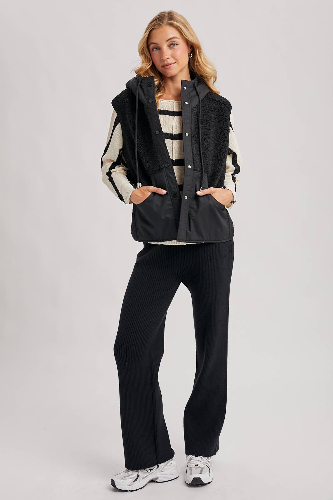 SHERPA FLEECE HOODED VEST
