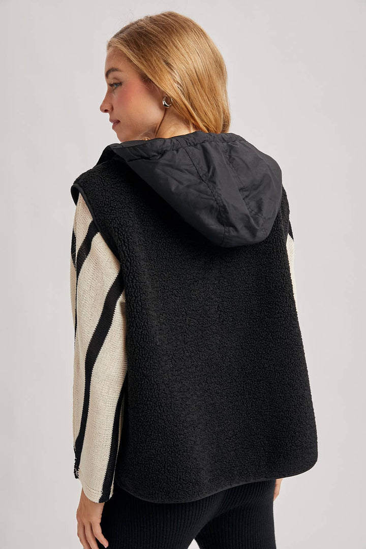 SHERPA FLEECE HOODED VEST