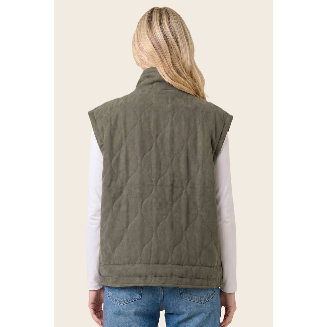 QUILTED OVERSIZED PUFFER VEST