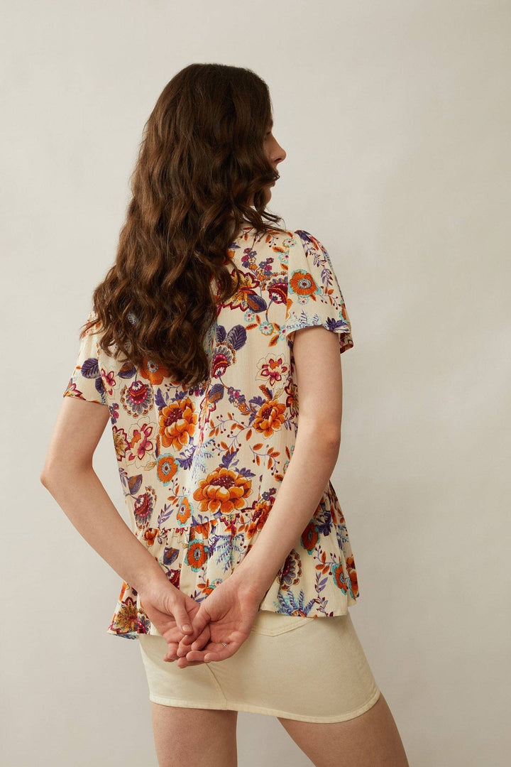 Floral Spree V-Neck Ruffled Top