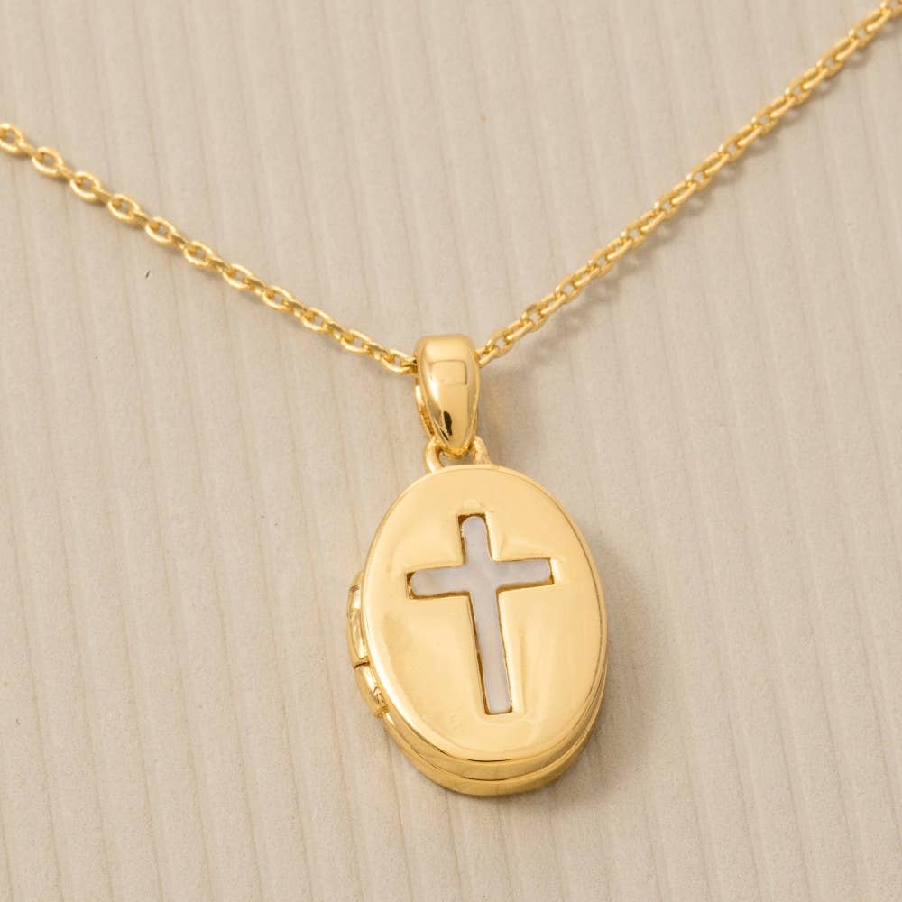 Mother Of Pearl Pendant Necklace