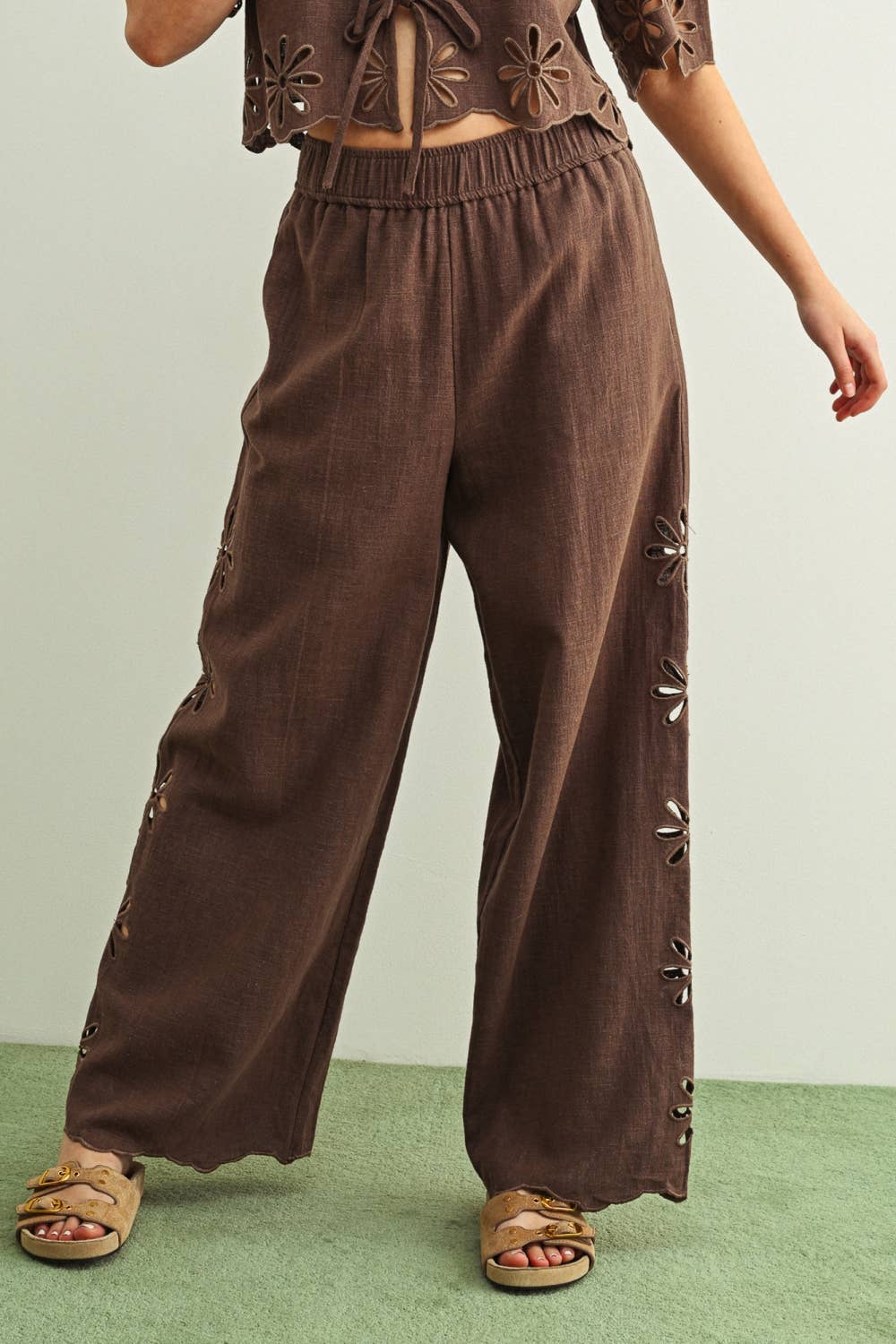 Embroidered Side Detail Pants