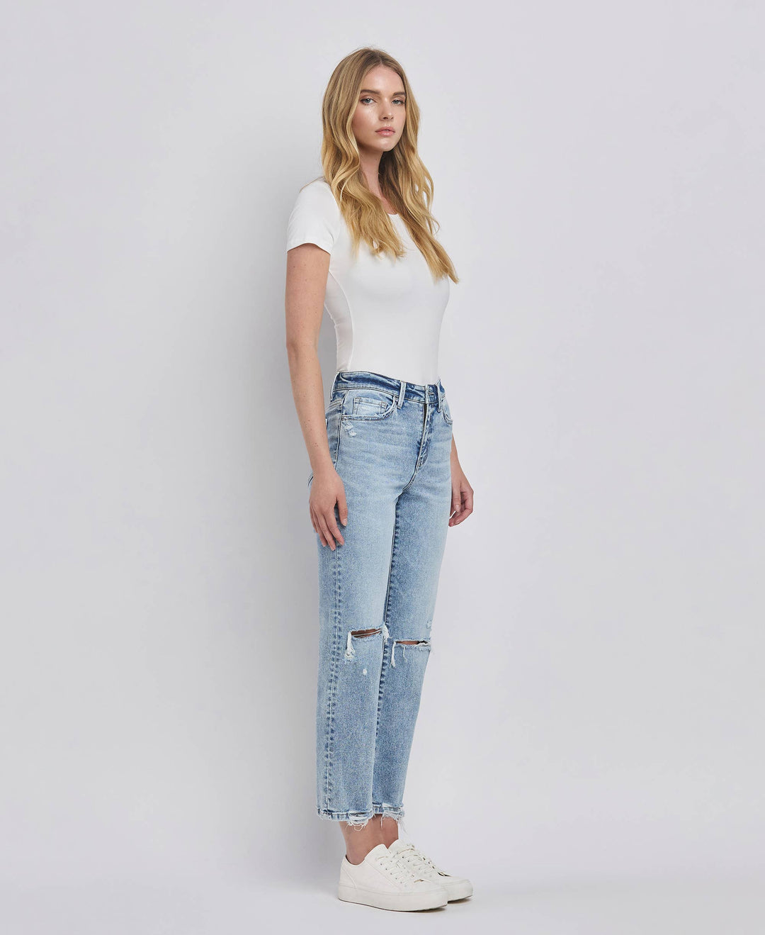 Kim Distressed Crop Leg Jeans