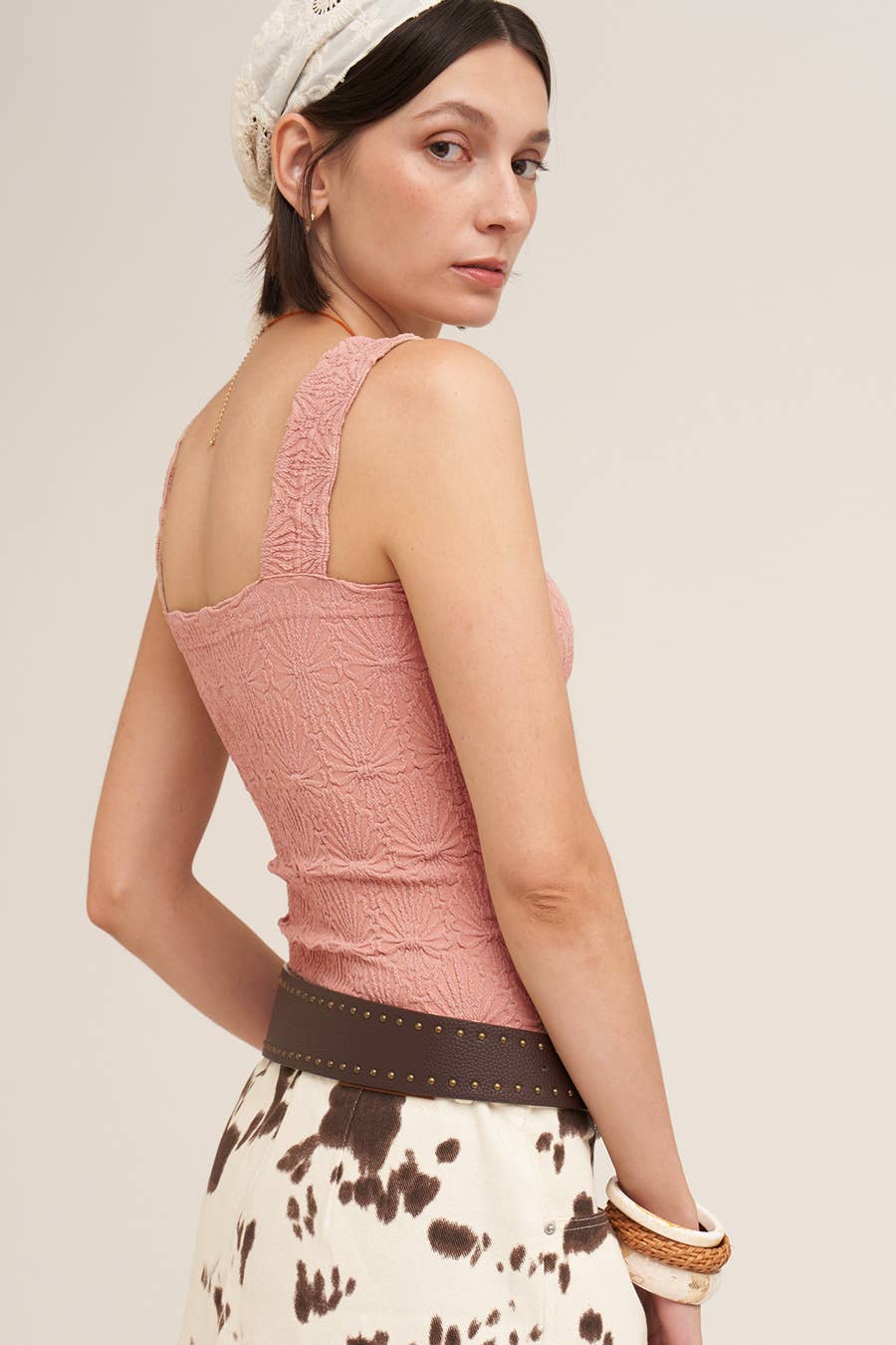 NS8416- Lace Textured Square Top