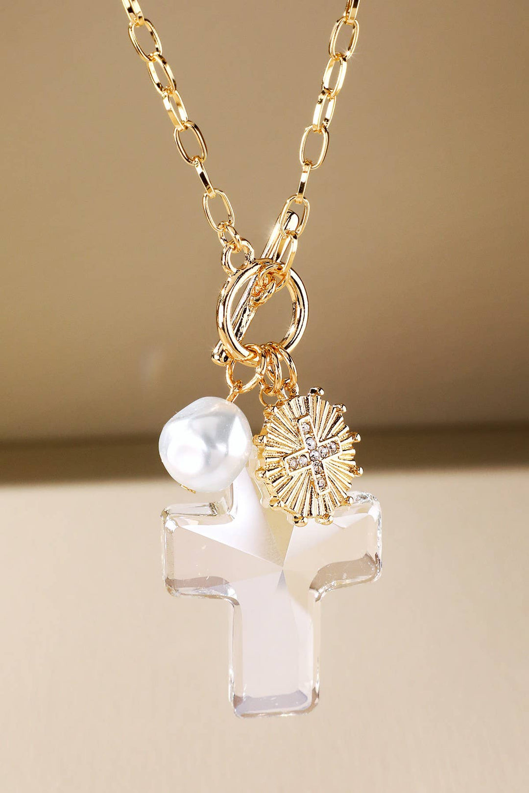 Shell & Pearl Pendant Necklace