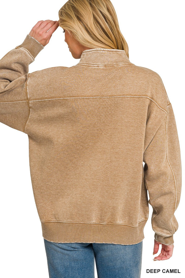 Acid Wash 1/2 Zip Sweatshirt