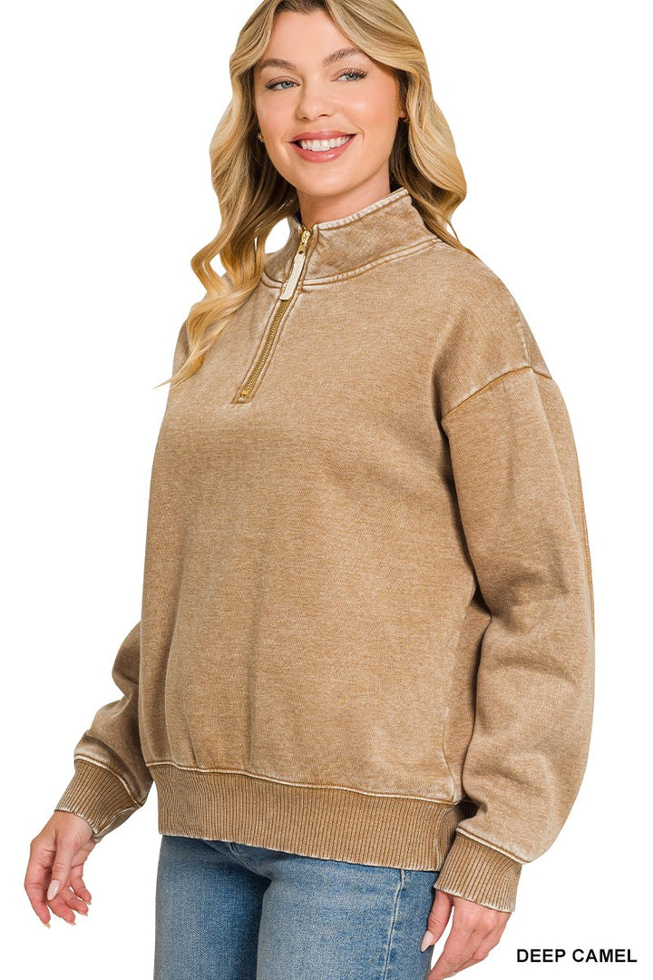 Acid Wash 1/2 Zip Sweatshirt
