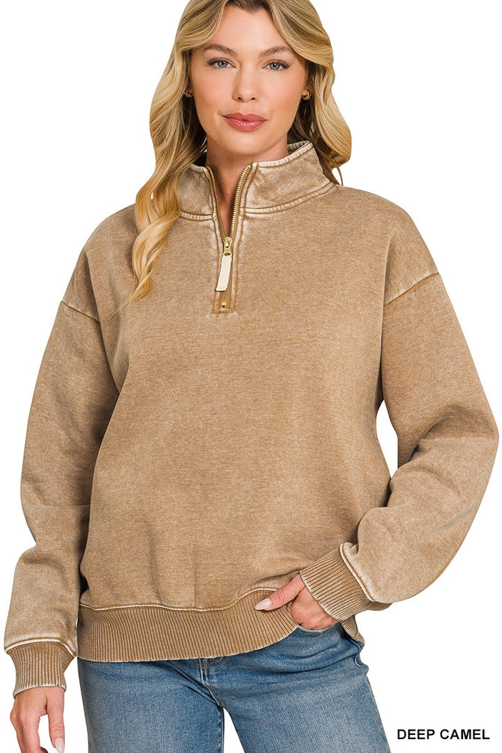 Acid Wash 1/2 Zip Sweatshirt