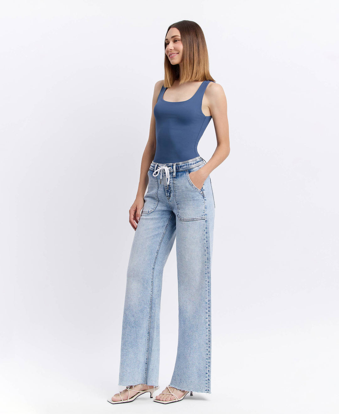 Andi Darwstring Waistband Jeans