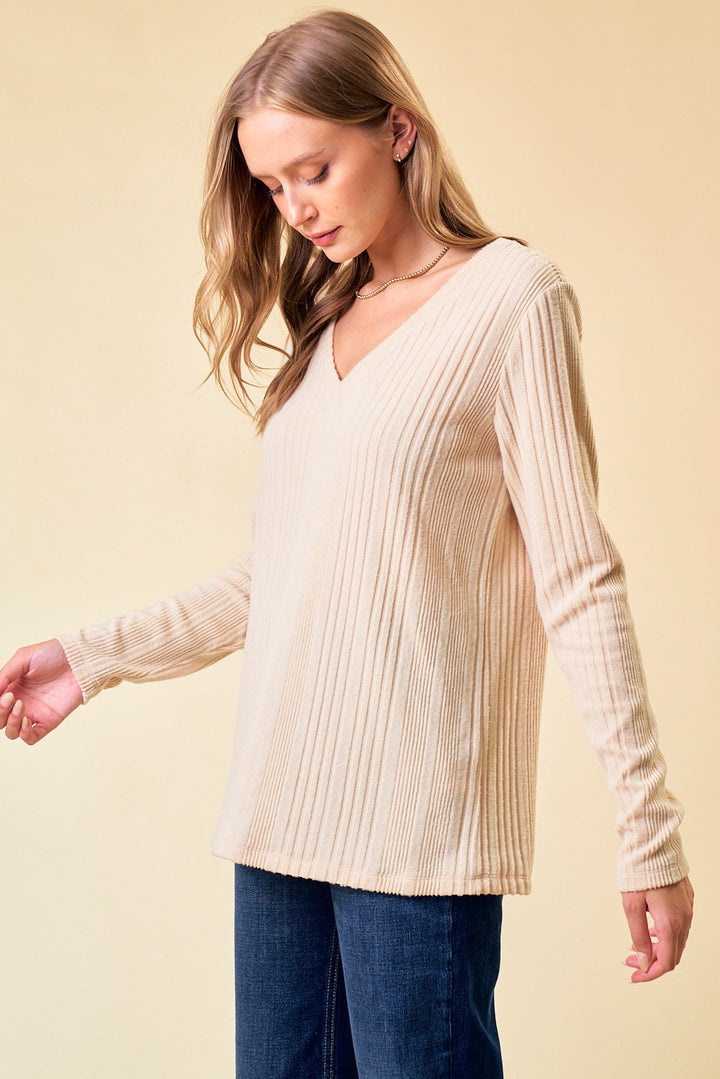 V-Neck Knit Tops